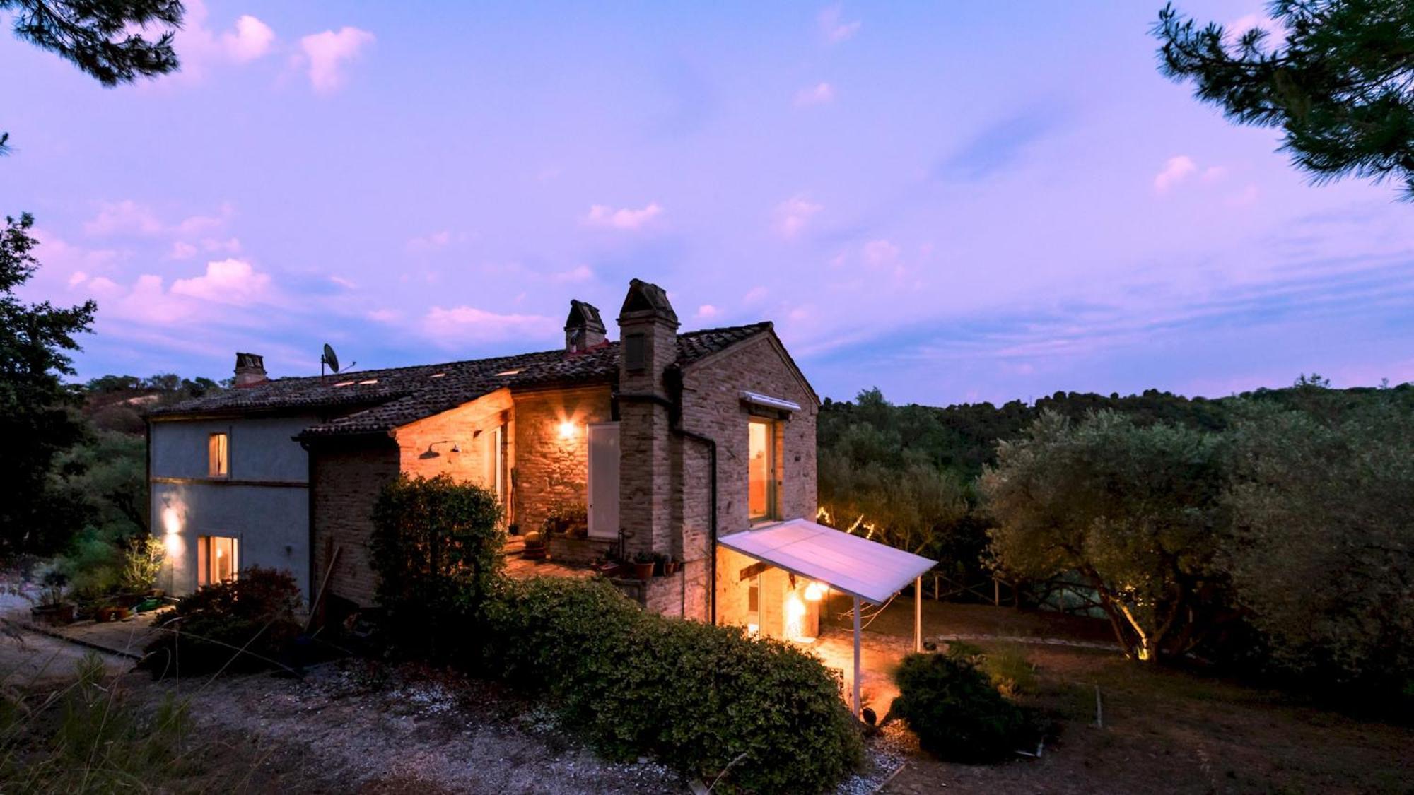 Casa Cantagallo 4&4, Emma Villas Fermo Exterior foto