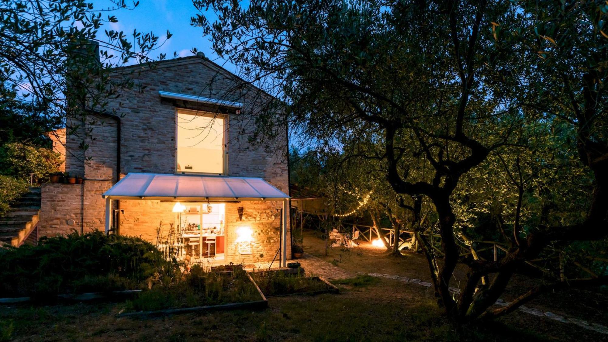 Casa Cantagallo 4&4, Emma Villas Fermo Exterior foto